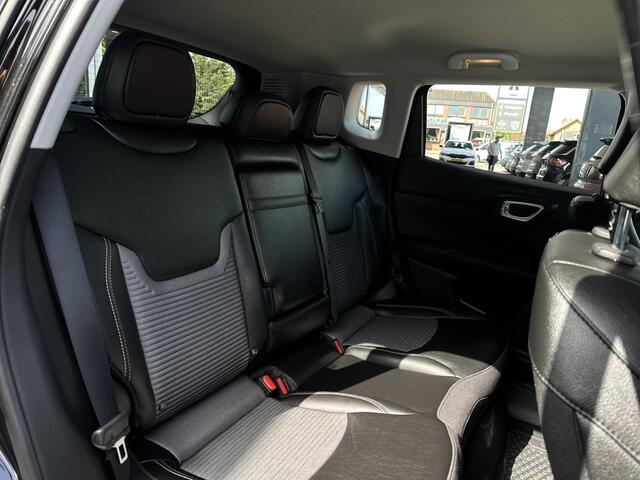 Jeep Compass 1.5T e-Hybrid Longitude 1450KG trekgewicht/Stoel+stuur verwarming.