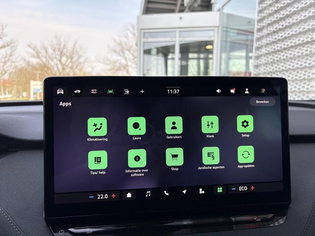 Skoda Elroq 55 Limited 170 PK | Achteruitrijcamera | Wireless Carplay & Android auto | 19 velgen | Adaptieve Cruise Control | Dode hoek sensor |
