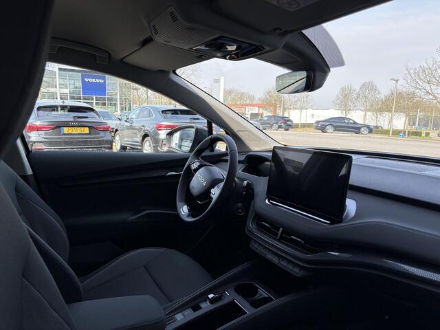 Skoda Elroq 55 Limited 170 PK | Achteruitrijcamera | Wireless Carplay & Android auto | 19 velgen | Adaptieve Cruise Control | Dode hoek sensor |
