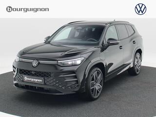 VOLKSWAGEN Tayron R-Line Edition 1.5 eHybrid 204 PK | Trekhaak | LED Matrix | HUD | Stoelmassage | 360 Camera | 20