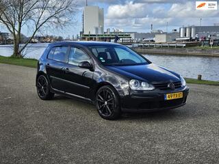 Volkswagen Golf V