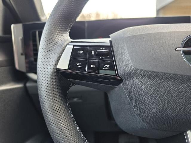 Opel Astra Sports Tourer GS - 1.2 Benzine - Automaat - 130PK