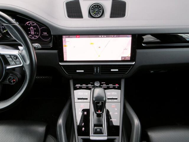 Porsche Cayenne 3.0 E-Hybrid  Origineel NL  Garantie  Chrono 