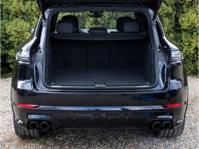 Porsche Cayenne 3.0 E-Hybrid  Origineel NL  Garantie  Chrono 