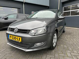 Volkswagen Polo (2009 - 2017)