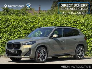 BMW X1 xDrive25e | Brass Metallic | M-Sport Pro | 20'' | Harman/Kardon | Panorama. | Driv. + Park. Plus | Elek. stoel. + massage | Trekhaak | Comf. Acc. | Stuur + stoelverw.