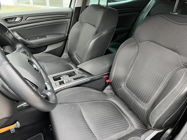 Renault Megane TCe 130 Limited DEALER ONDERHOUDEN | NAVI | PDC | CRUISE | 17'' VELGEN