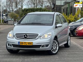 MERCEDES-BENZ B-KLASSE 200 | APK 10-05-2027 | Airco | Elektrische spiegels | Parkeersensoren | Elektrische spiegels en ramen |