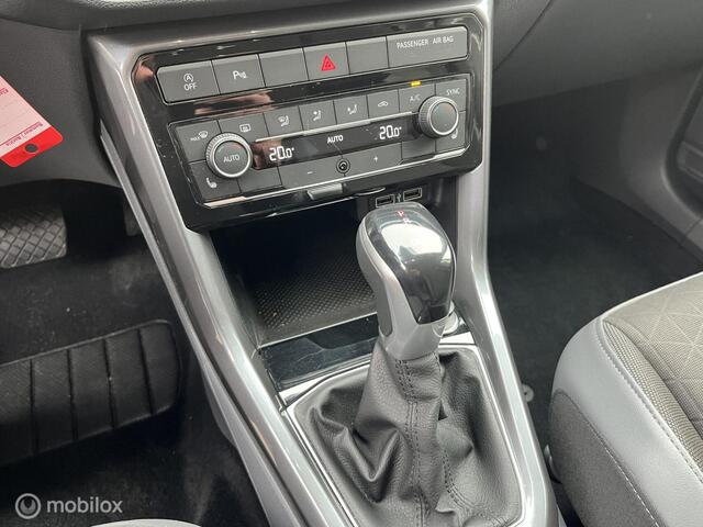 Volkswagen T-Cross 1.0 TSI Style NAVICAMERALEDCLIMAACC