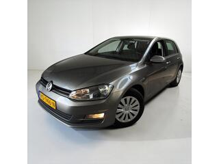 Volkswagen Golf VII
