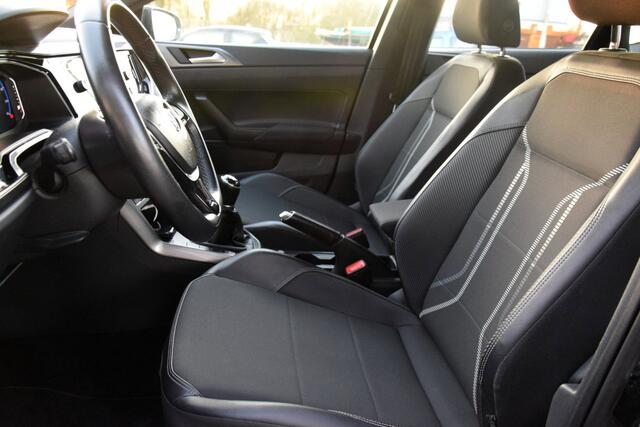 Volkswagen Polo 1.0 TSI R Line Camera Navigatie Digitaal