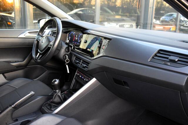 Volkswagen Polo 1.0 TSI R Line Camera Navigatie Digitaal