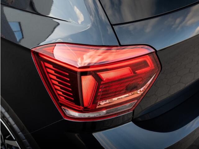 Volkswagen Polo 2.0 TSI GTI Pano Beats Navi Lane Camera VOL