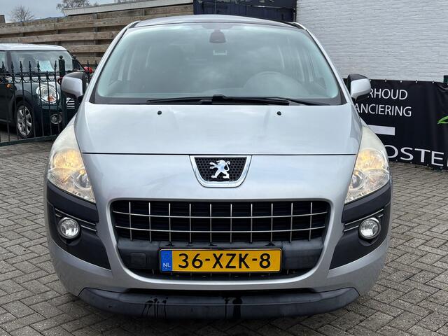 Peugeot 3008 1.6 VTi ST | pano | cruise | clima | trekhaak |