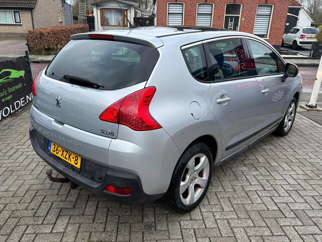 Peugeot 3008 1.6 VTi ST | pano | cruise | clima | trekhaak |