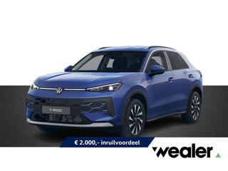 VOLKSWAGEN T-Roc Life First Edition 1.5 eTSI 85 kW / 116 PK DSG | Comfort pakket | LED Plus verlichting met lichtstrip in grille & verlichte logo's | Trekhaak wegklapbaar |