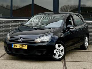 Volkswagen Golf VI