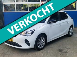 OPEL CORSA 1.2 PureTech 100PK / Carplay / Cruise control / Stoelverwarming / Stuurverwarming / Parkeersensor / Lichtmetalen velgen