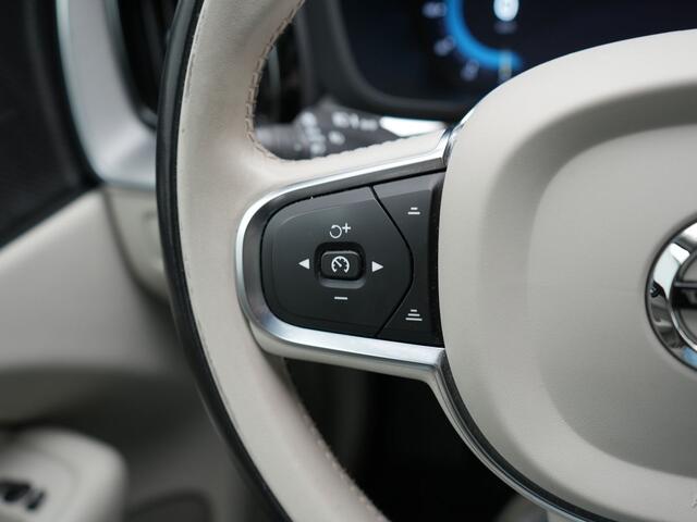 Volvo XC60 T6 AWD FACELIFT MODEL Inscription PHEV 350pk Dealer O.H | Panodak | Adaptive Cruise | Camera | Harman / Kardon | Lederen Sportstoelen Memory & Ve