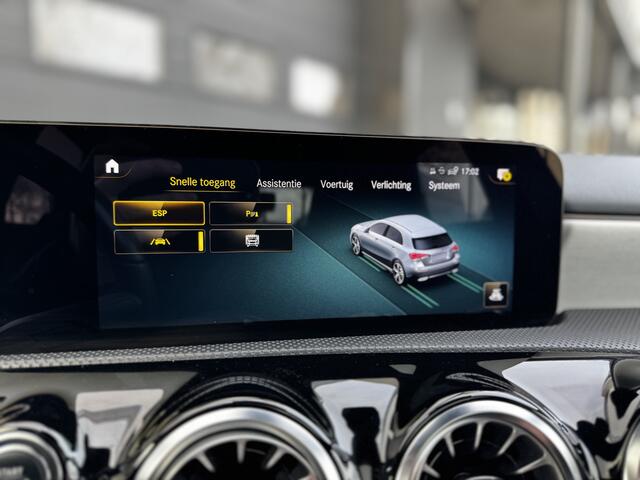 Mercedes-Benz A-Klasse 250 e Business Solution AMG Limited 94% SOH | Pano | Sfeer | Camera | Orig. NL | �20.900,- incl. BTW