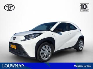 TOYOTA AYGO X 1.0 VVT-i S-CVT Play Automaat | � 14.435,- ex BTW