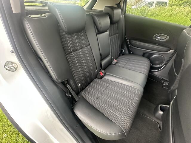 Honda HR-V 1.5 i-VTEC Executive Full option  Uniek zie advertentie