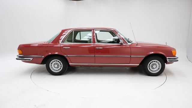 Mercedes-Benz 280 