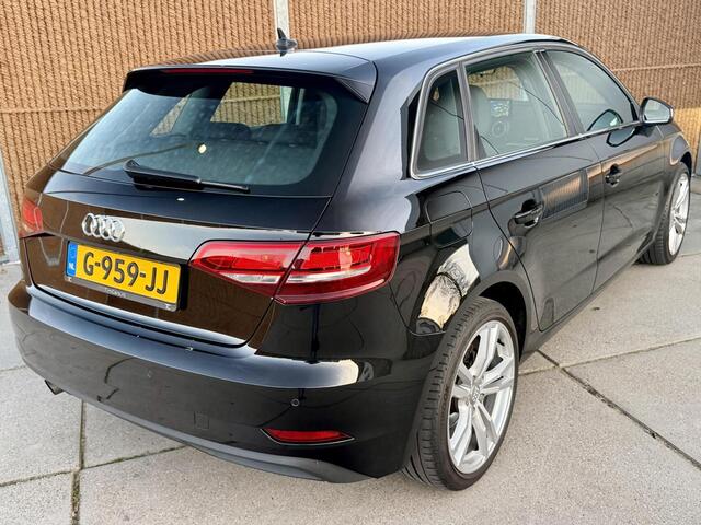 Audi A3 SPORTBACK 30 TFSI Pro Line Navigatiesysteem | Xenon | Airconditioning | Cruise control | Bluetooth telefoonverbinding | Parkeersensoren achter