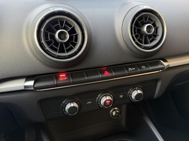 Audi A3 SPORTBACK 30 TFSI Pro Line Navigatiesysteem | Xenon | Airconditioning | Cruise control | Bluetooth telefoonverbinding | Parkeersensoren achter