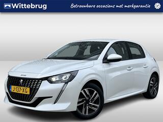 PEUGEOT 208 1.2 PureTech Allure / Navigatie / App connect / Climate controle / Parkeersenoren achter / Lane assist