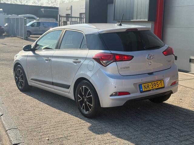 Hyundai I 20 1.0 T-GDI Go CAMERA | VOLL OPTIONS