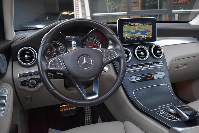 Mercedes-Benz GLC Coup� AMG 43 4MATIC Pano Lane 360C Keyless Burmester