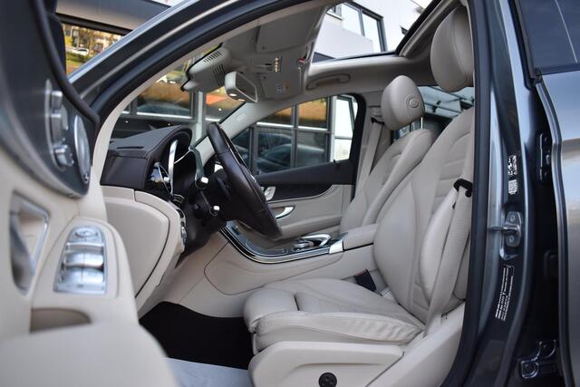 Mercedes-Benz GLC Coup� AMG 43 4MATIC Pano Lane 360C Keyless Burmester