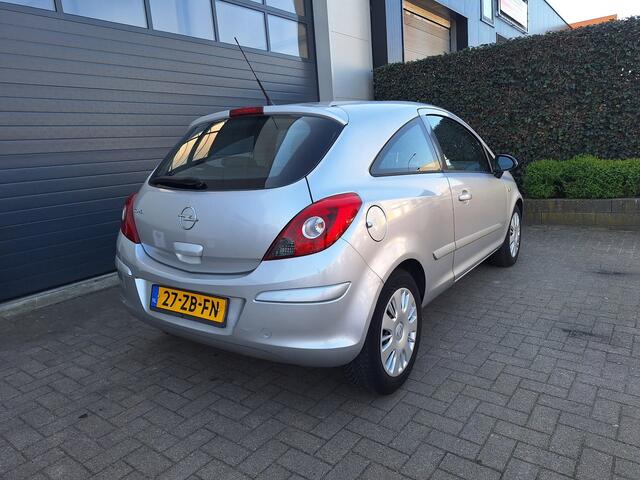 Opel Corsa | 1.2-16V Enjoy | Airco |