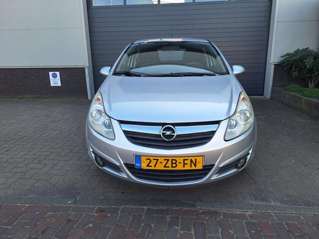 Opel Corsa | 1.2-16V Enjoy | Airco |