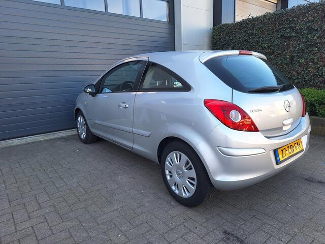Opel Corsa | 1.2-16V Enjoy | Airco |