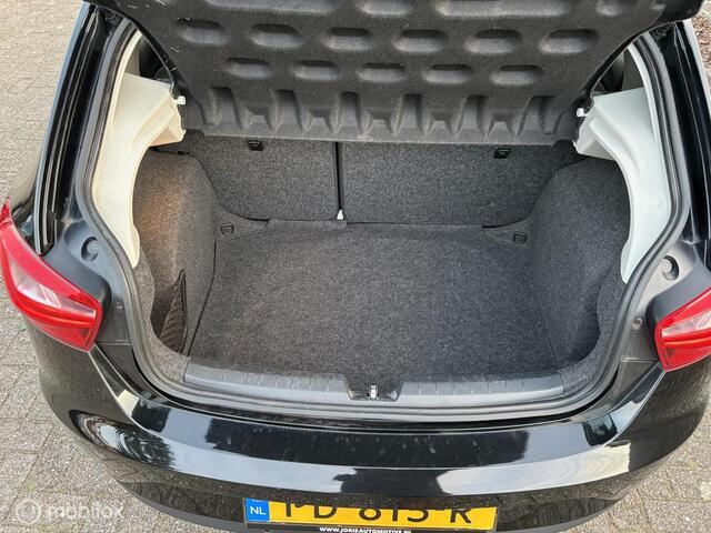 Seat Ibiza 1.0 TSI Style Navigatie /Cruise control / Nw. APK