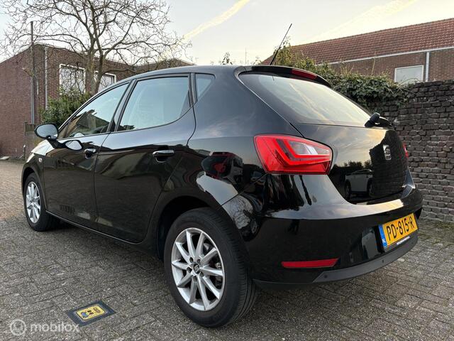 Seat Ibiza 1.0 TSI Style Navigatie /Cruise control / Nw. APK