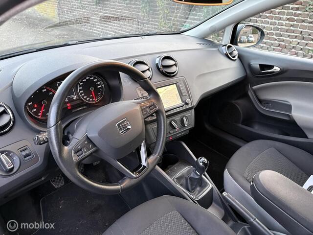 Seat Ibiza 1.0 TSI Style Navigatie /Cruise control / Nw. APK