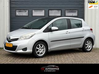 TOYOTA YARIS 1.3 VVT-i Aspiration 2e EIG/NAVI/PANO/CRUISE