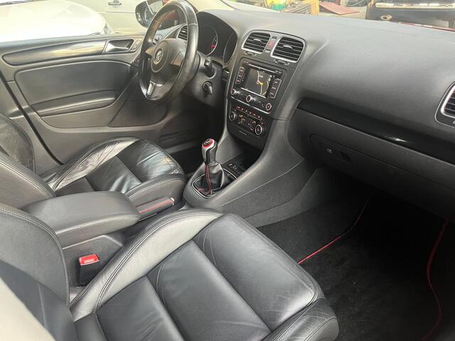 Volkswagen Golf 1.2 TSI leren bekleding e APK mooie auto