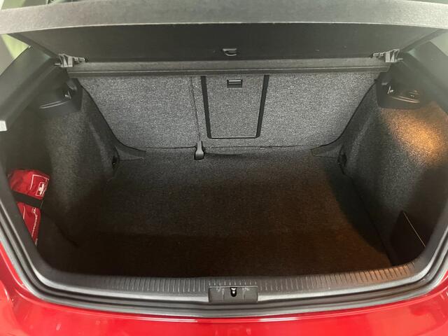 Volkswagen Golf 1.2 TSI leren bekleding e APK mooie auto