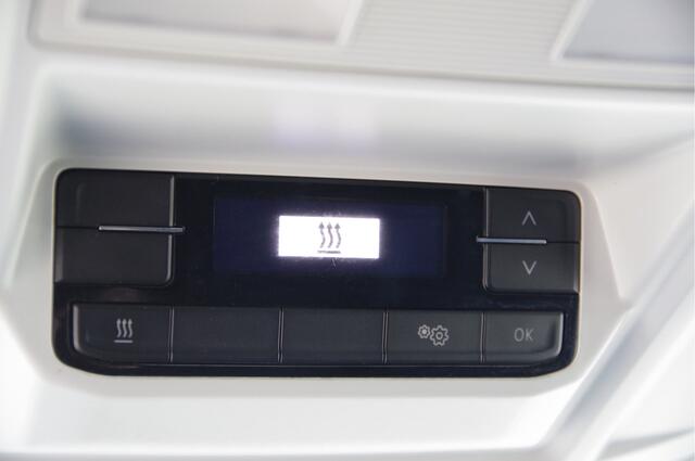 Volkswagen Crafter 35 2.0 TDI L3H2L2H1 3-ZITS, 140PK AUT. STANDKACHEL, GEV. ERGO COMFORT STOEL, CRUISE, NAVI, AIRCO