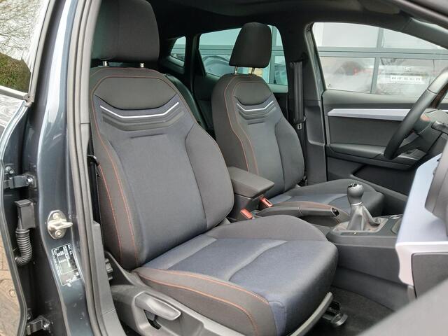 Seat Ibiza 1.0 TSI 110pk FR Plus Connect + Panoramadak + 18 inch + Camera etc. etc.