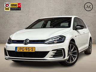 VOLKSWAGEN GOLF 1.4 TSI PHEV GTE 204Pk Automaat (VIRTUAL COCKPIT, APPLE CARPLAY, GROOT NAVI, KEYLESS, CAMERA, STOELVERWARMING, SPORTSTOELEN, ADAPTIVE CRUISE, GETINT GLAS, NIEUWSTAAT)