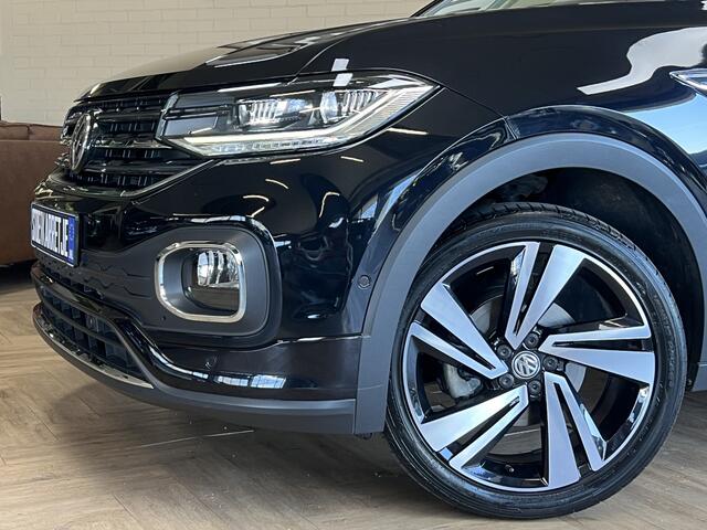 Volkswagen T-Cross 1.0 TSI 115pk R-Line | Carplay | 18 | Camara | Stoelverwarming | LED | Digitaal Display |