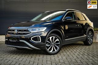 VOLKSWAGEN T-Roc 1.5 TSI Style Aut. | ACC | Panoramadak | CarPlay | PDC met camera | Stoelverw. | IQ Led |1e eig. |
