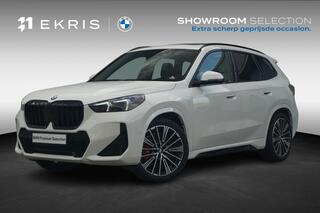 BMW X1 sDrive20i M Sport Pro / Trekhaak / Panoramadak / Keyless entry / Adaptieve LED koplampen / Stoel & Stuurwielverwarming