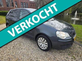 Volkswagen Polo (2009 - 2017)