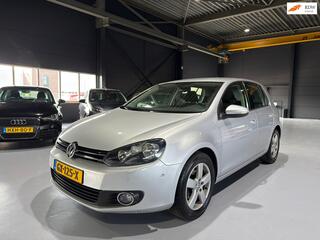 Volkswagen Golf VI